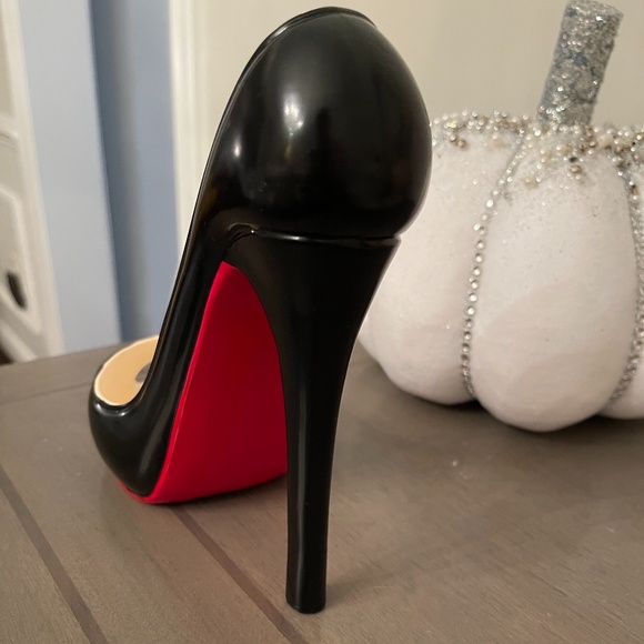 🍷Wild Eye Designs High Heel Wine Bottle Holder-NWOT🎉 - Picture 2 of 5